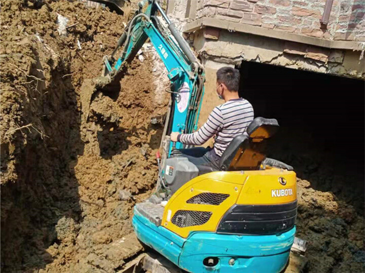 怎樣選擇靠譜的挖機租賃公司